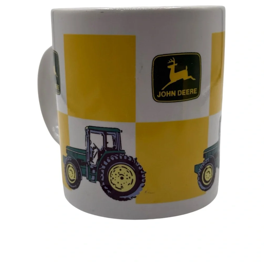 JOHN DEERE “NOTHING RUNS LIKE A DEERE” TRACTOR MUG BY GIBSON